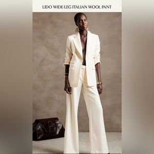 Banana Republic “Lido” wide leg wool trousers. Size 12. NWOT